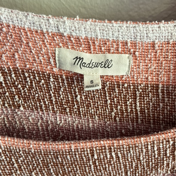 Cute and comfy top. Worn once and washed once. Great condition - Picture 2 of 5